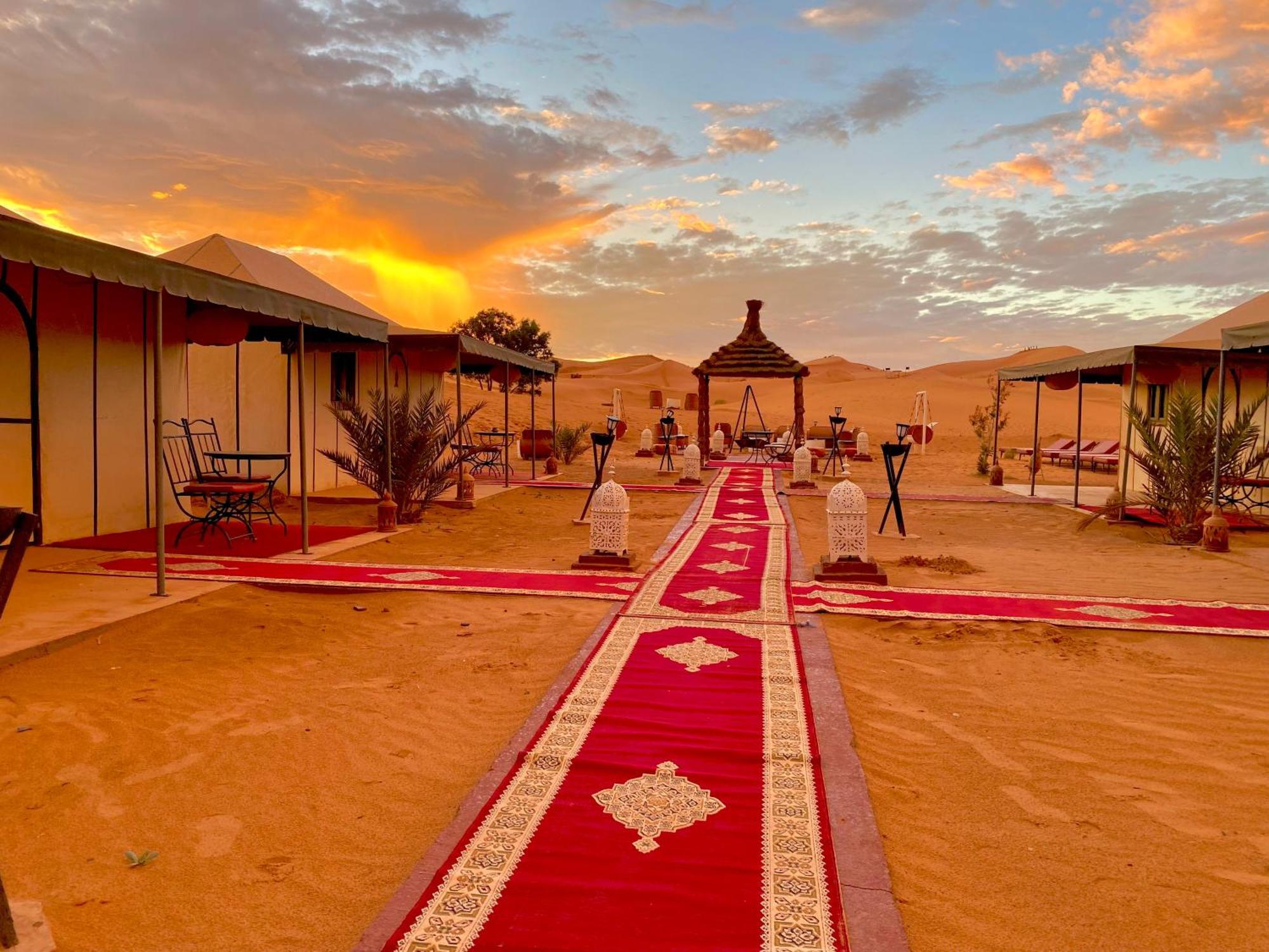 Merzouga Moonlight Desert Camp Eksteriør billede