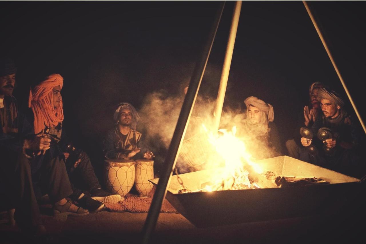 Merzouga Moonlight Desert Camp Eksteriør billede